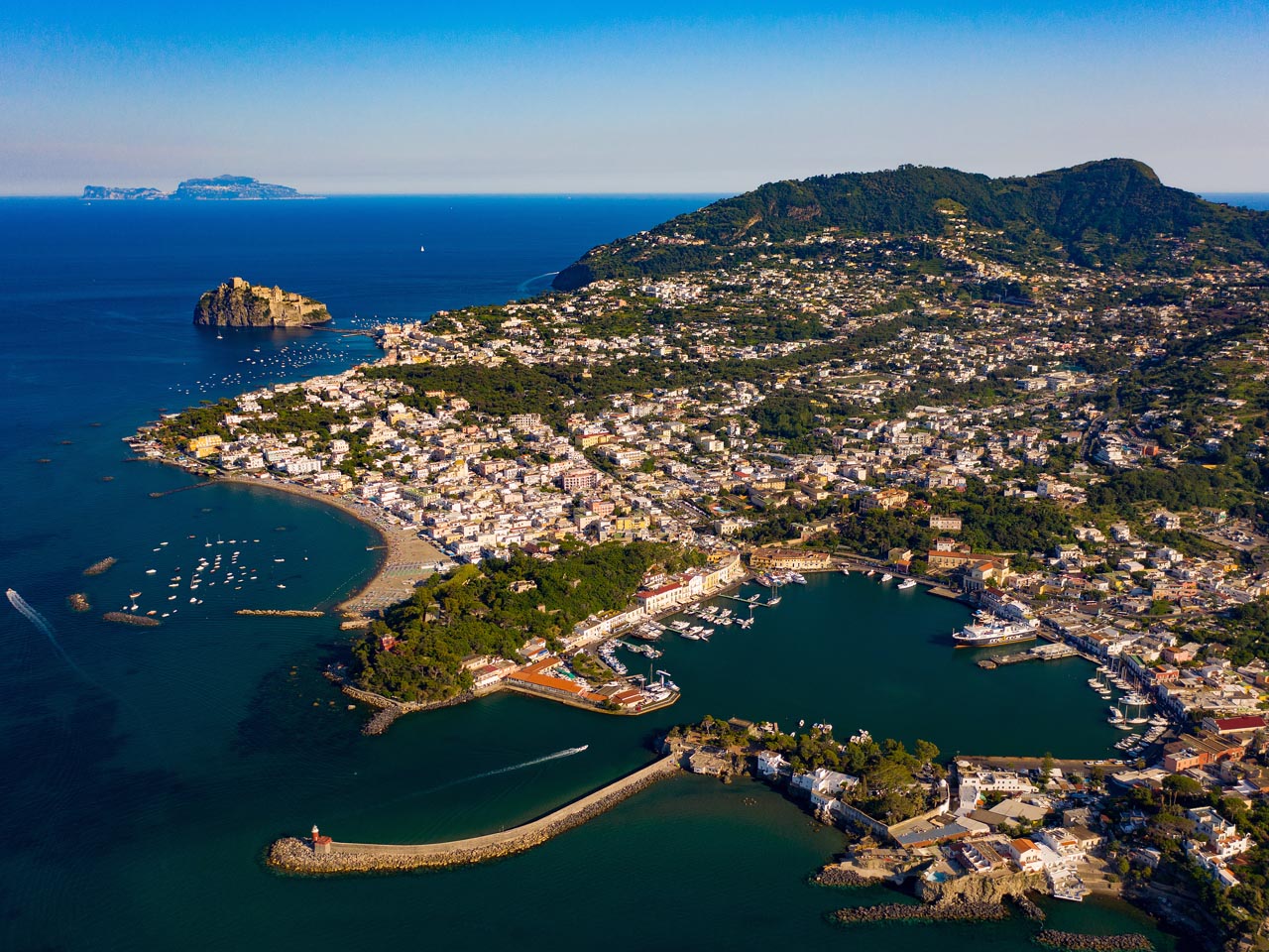 Come raggiungere Ischia da Napoli 