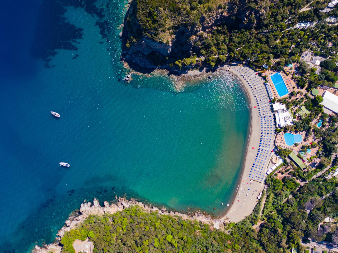 Spiaggia San Montano Ischia	